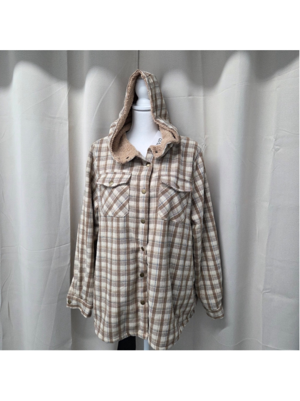 NWT Asvivid Plaid Hooded Fleece Lined Women's Shacket Woodsman Aesthetic Size XL